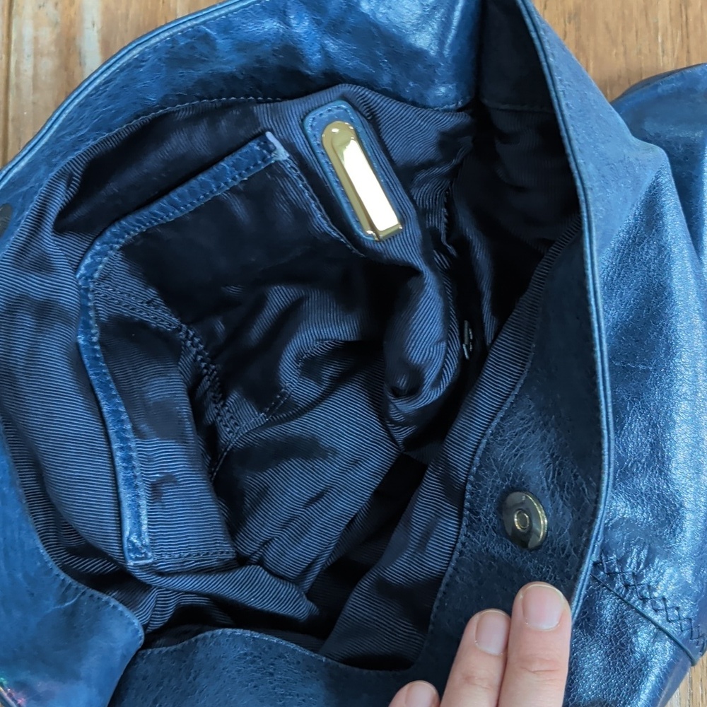 Badgley Mischka Hobo Blue Leather Shoulder Bag - Picture 8 of 8